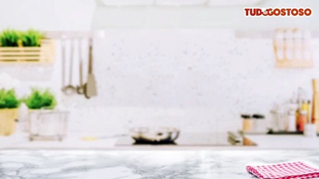 Bolo de fubá (tipo pudim)