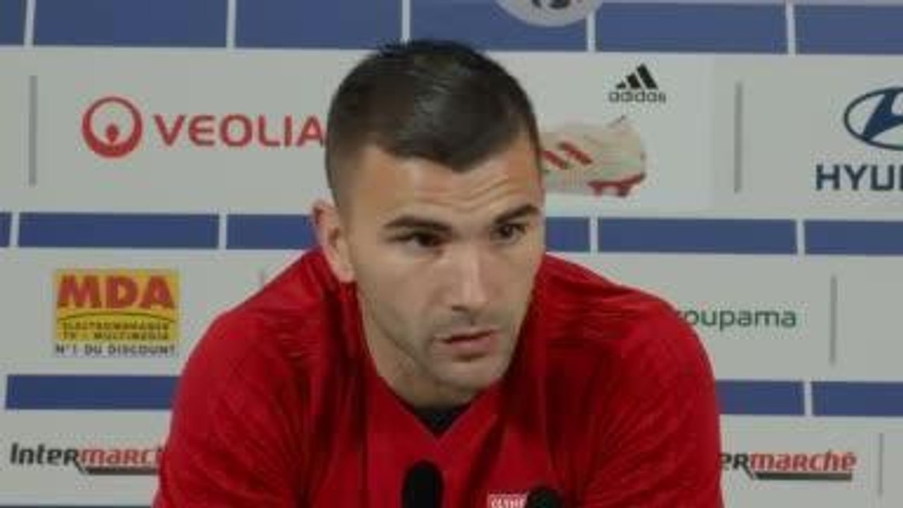 Derby - Lopes : "Ruffier, un des meilleurs gardiens de Ligue 1"