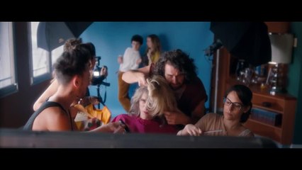 Madame Mills, une voisine si parfaite