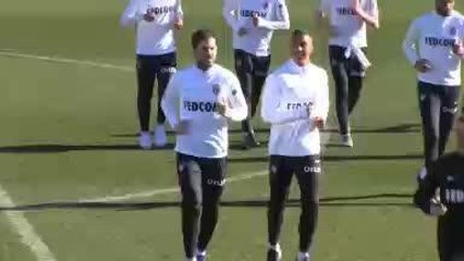 17e j. (en retard) - Henry : "Sortir de cette zone rouge"