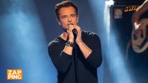 Agacé par une question d'Isabelle Morizet au sujet du deuil de son père, David Hallyday la recadre