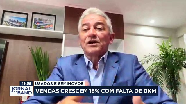Vendas de carros seminovos crescem quase 20% com falta de veículos 0km.