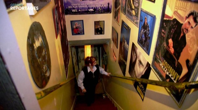 Grands reportages (TF1) : ces fans de Johnny qui célèbrent leur idôle, un après sa mort