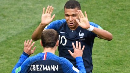 Bleus - Deschamps : "Pas de lutte entre Griezmann et Mbappé"