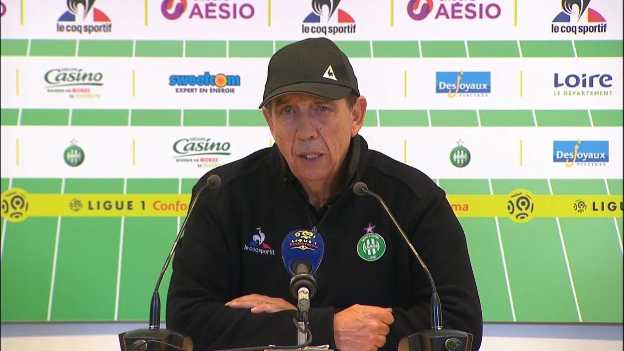 13e j. - Gasset : ''Il n'y a que Debuchy pour finir ce match''