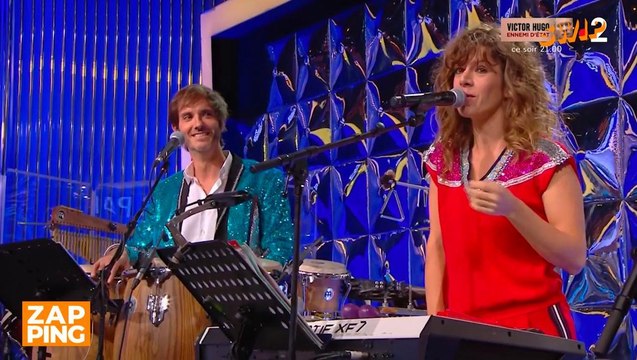 N'oubliez pas les paroles : Magali Ripoll fait une remarque osée à Fabien, le musicien TRÈS gêné
