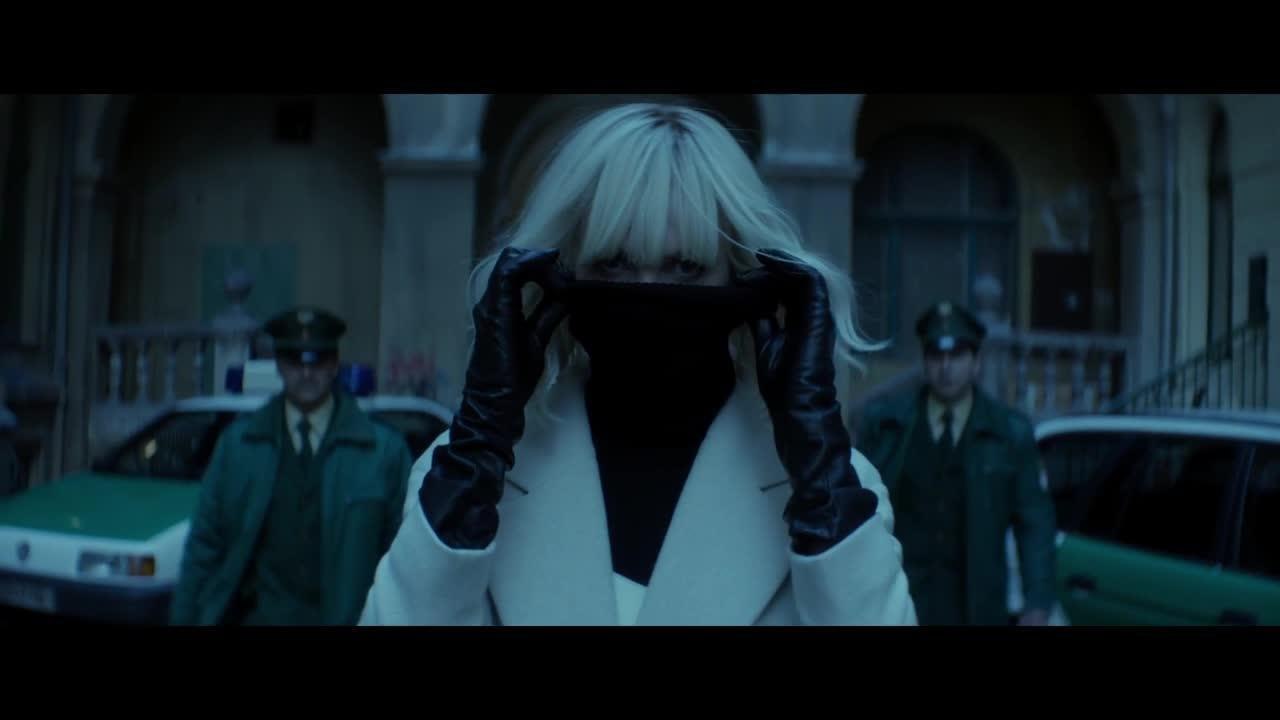 Atomic blonde
