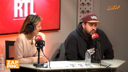 Artus légèrement agacé par une question que lui pose Stéphane Bern et qu'il pense liée à son poids