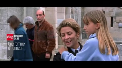 Une femme d'honneur: Secret de famille