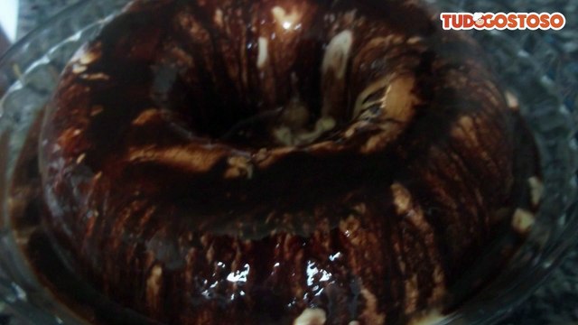 Sorvete caseiro de leite condensado