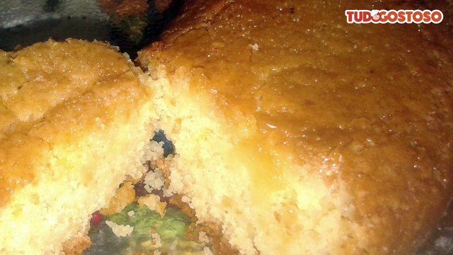 Bolo sem leite, sem glúten e sem ovo