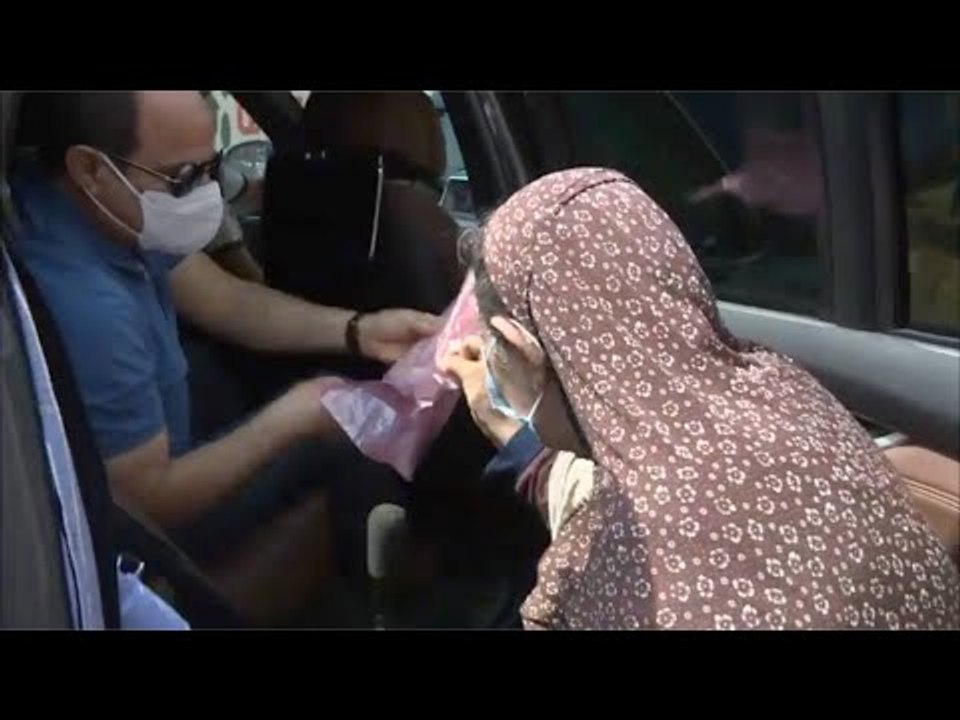 الحاجة بخيتة تروي تفاصيل لقائها بالرئيس السيسي
