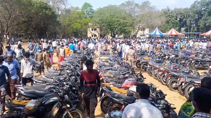 ஆயிரம் ரூபாய் முதல் டூவிலர்..! காஞ்சிபுரத்தில் ஏலம் எடுக்க குவிந்த மக்கள்.. என்னா கூட்டம்?