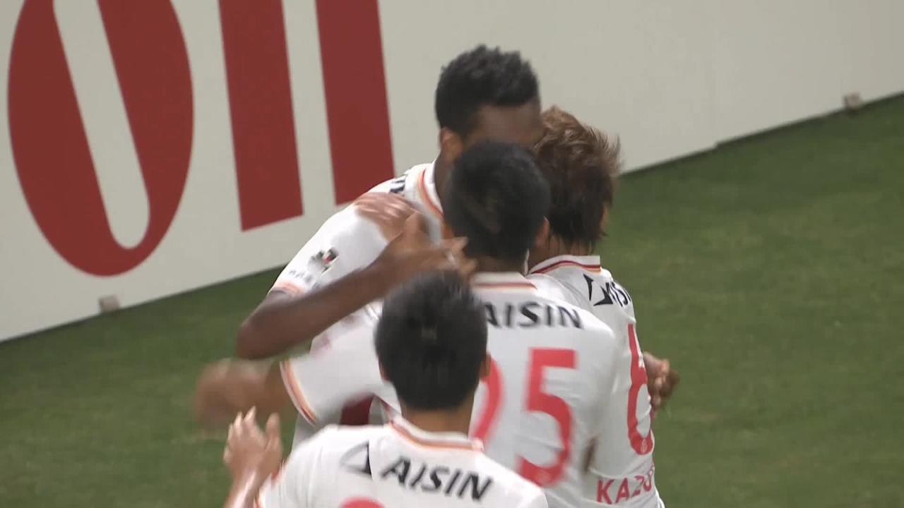 VIRAL: Football: Japon - L'ancien joueur de City, Jo, conclut un superbe mouvement collectif