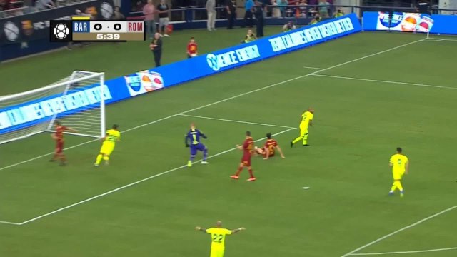 ICC - Rafinha à la conclusion d'un superbe mouvement du Barça