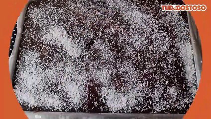 Bolo simples de mamãe