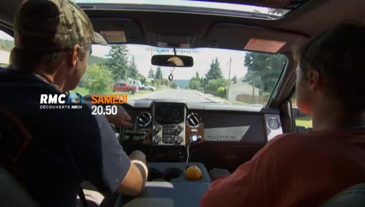 Les constructeurs de l'extrême