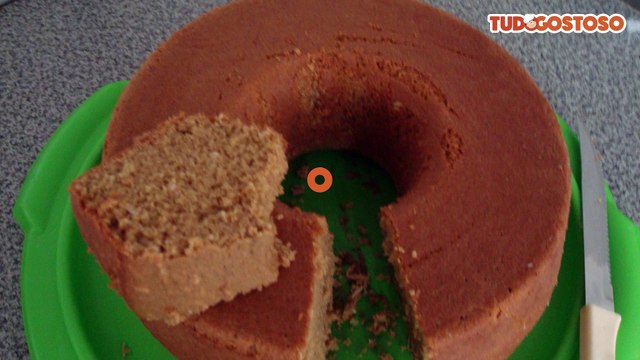 Bolo fácil de fubá com farinha integral de liquidificador