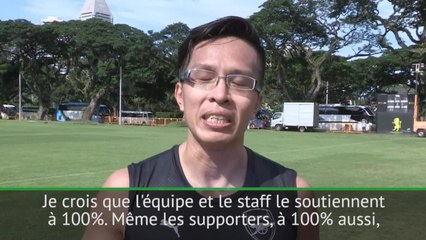 Arsenal - Les fans au soutien d'Ozil à Singapour