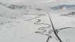 (Özel haber) Güzeldere Vadisi'nden kartpostallık kış manzaralarıGüzeldere Vadisi'nde menderesler kara büründüTatvan'da kar yığınları arasında oluşan...