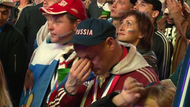 Le coin des supporters - À St Petersburg, les Russes sont fiers malgré l'élimination