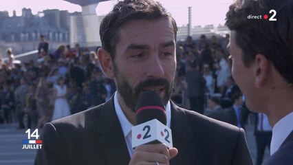 Quel sera le score de France/Croatie ? Robert Pirès livre son pronostic en direct du défilé du 14 juillet sur France 2
