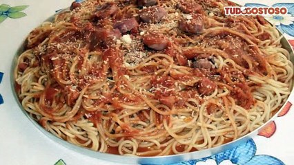 Macarronada ao molho de calabresa