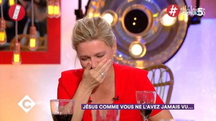 Anne-Elisabeth Lemoine fait une boulette en dévoilant la fin du film de ses invités dans C à vous