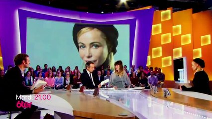 Les yeux jaunes des crocodiles