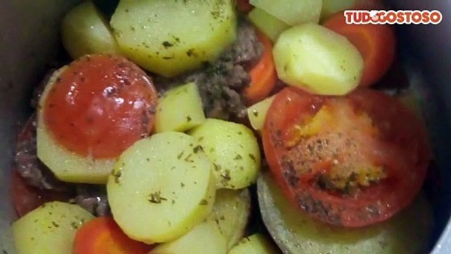 Bife fácil na panela de pressão