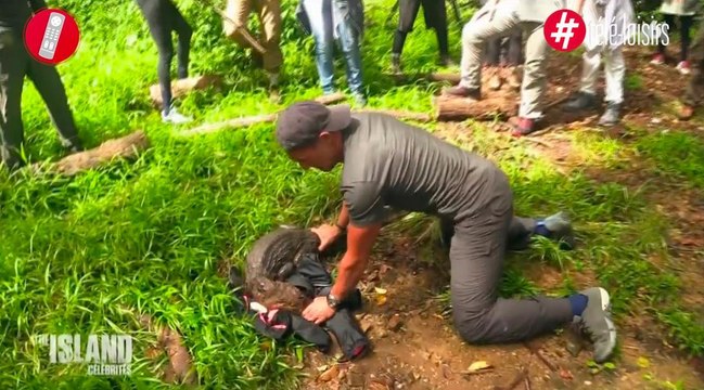 The Island célébrités : quand Mike Horn jette un caïman aux pieds de ses aventuriers fraichement débarqués