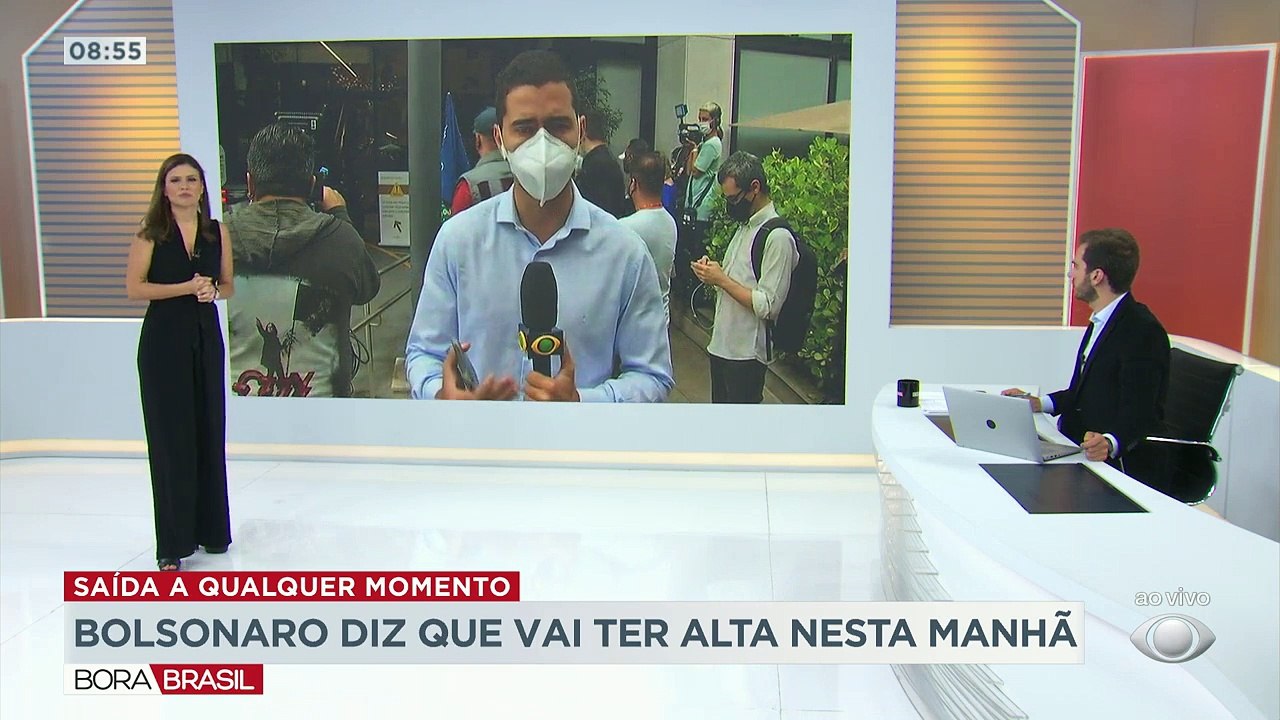 Bolsonaro postou nas redes sociais que já está de alta nesta manhã. Ele ficou internado por três dias com quadro de obstrução intestinal.