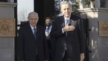 Erdoğan ve Bahçeli arasında kritik görüşme! Tüm gözlerin çevrildiği zirve 1 saat 5 dakika sürdü