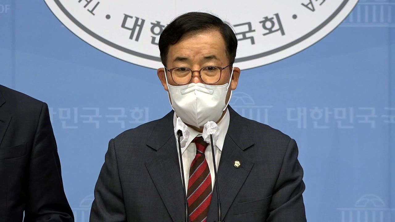 국민의힘 "SNS 전쟁은 '손가락 혁명군'에 좌우...하루 유리한 기사 10개 클릭" / YTN