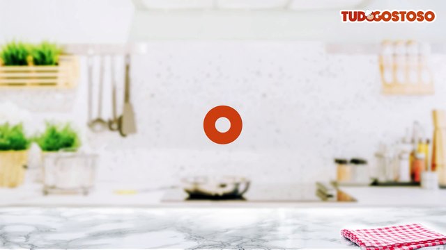 Bolinho de chuva sem fermento e sem leite da Hivy