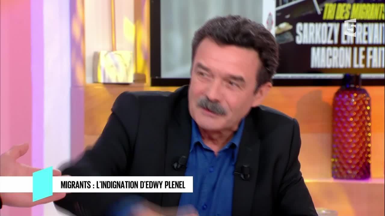Echanges tendus entre Jean-Michel Aphatie et Edwy Plenel sur le plateau de C l'hebdo