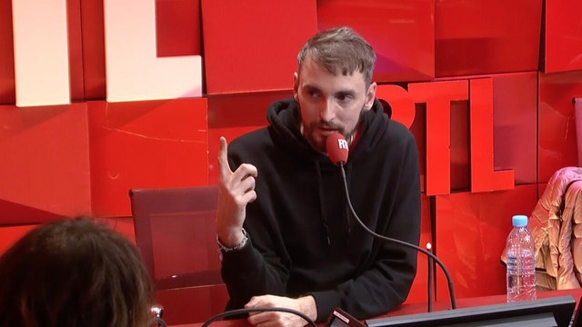 Christophe Willem tance Benjamin Biolay pour son manque de tact