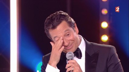 Laurent Gerra au bord des larmes lors d'une chanson de Serge Lama