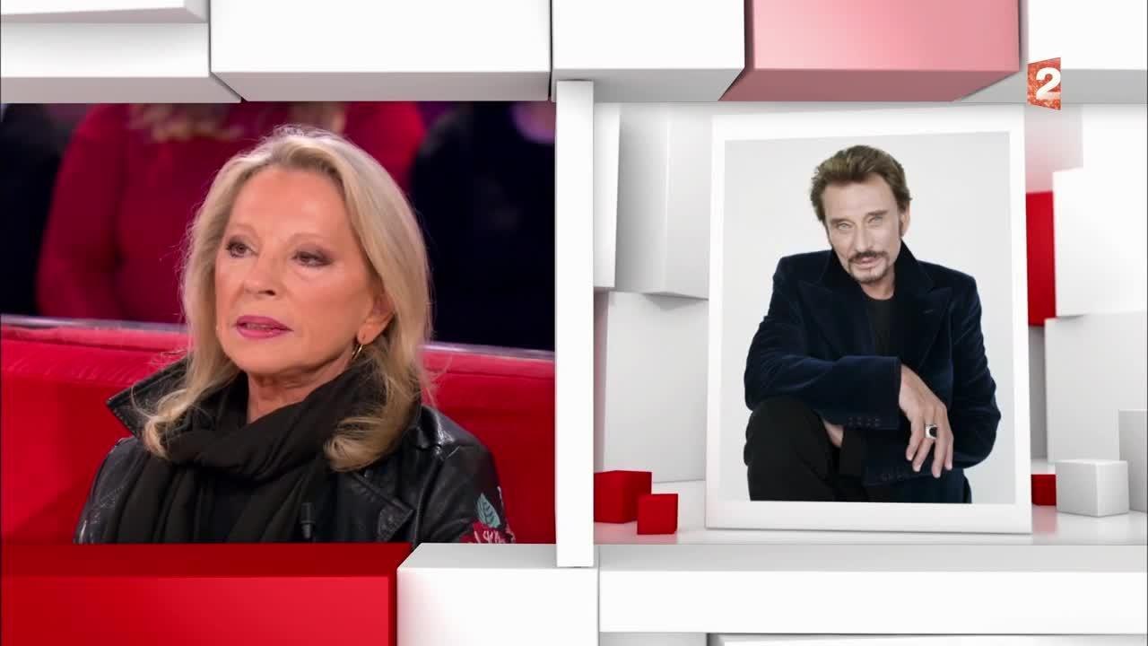 Véronique Sanson évoque la simplicité de Johnny Hallyday