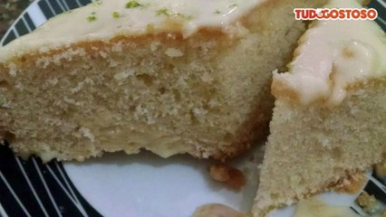 Bolo branco de liquidificador