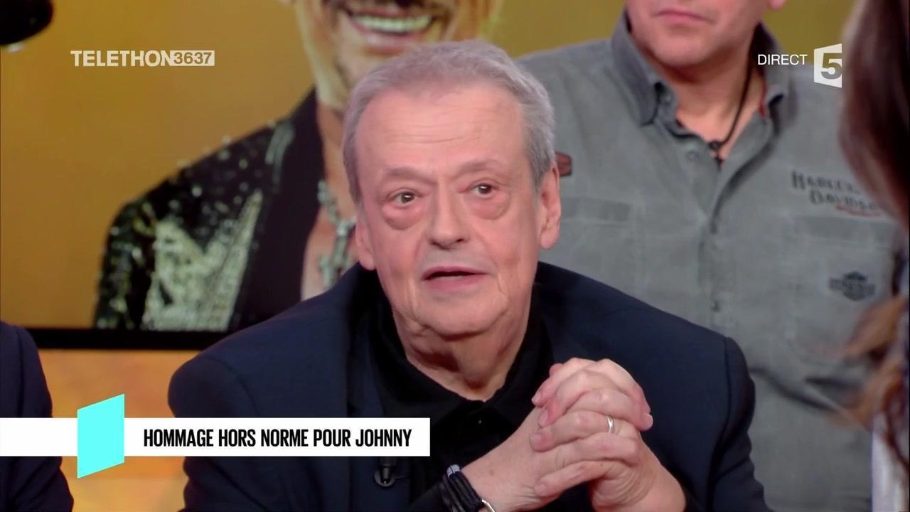 Pour Guy Carlier, "la dépouille" de Johnny Hallyday appartient au peuple
