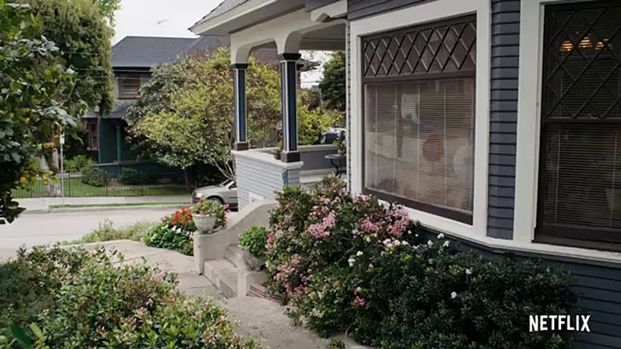 THE WOMAN IN THE HOUSE ACROSS THE STREET FROM THE GIRL IN THE WINDOW Official Trailer (HD)