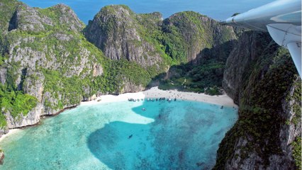 En Thaïlande, Maya Bay, la célèbre baie du film "La plage", a rouvert aux touristes