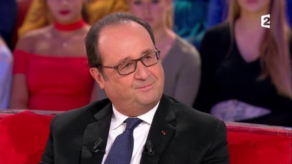 François Hollande répond à Michel Drucker sur sa nouvelle vie : "Je reste attentif à tout"
