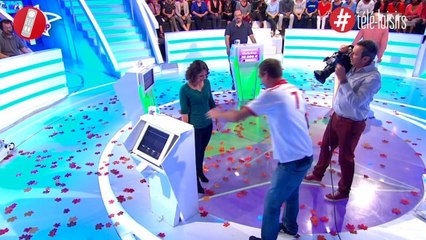 Les 12 coups de midi : Jean-Luc Reichmann prend la place d'un caméraman blessé au genou