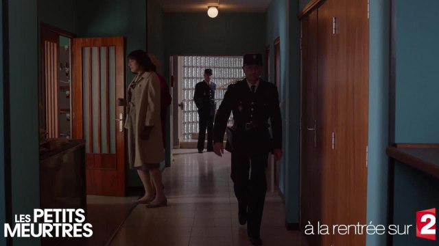 Les petits meurtres… : extrait de L'homme au complet marron