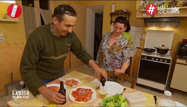 Très en forme, Patrice (L'Amour est dans le pré 12) enchaîne les allusions douteuses