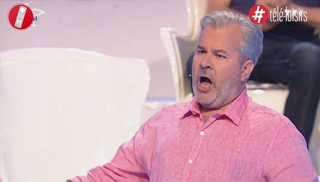 Un ancien grand maitre des 12 coups de midi pousse la chansonnette et c'est très gênant