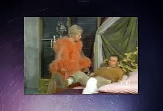 Green Acres - S06 X 168 - The Hole In The Porch - Green Acres Season06
