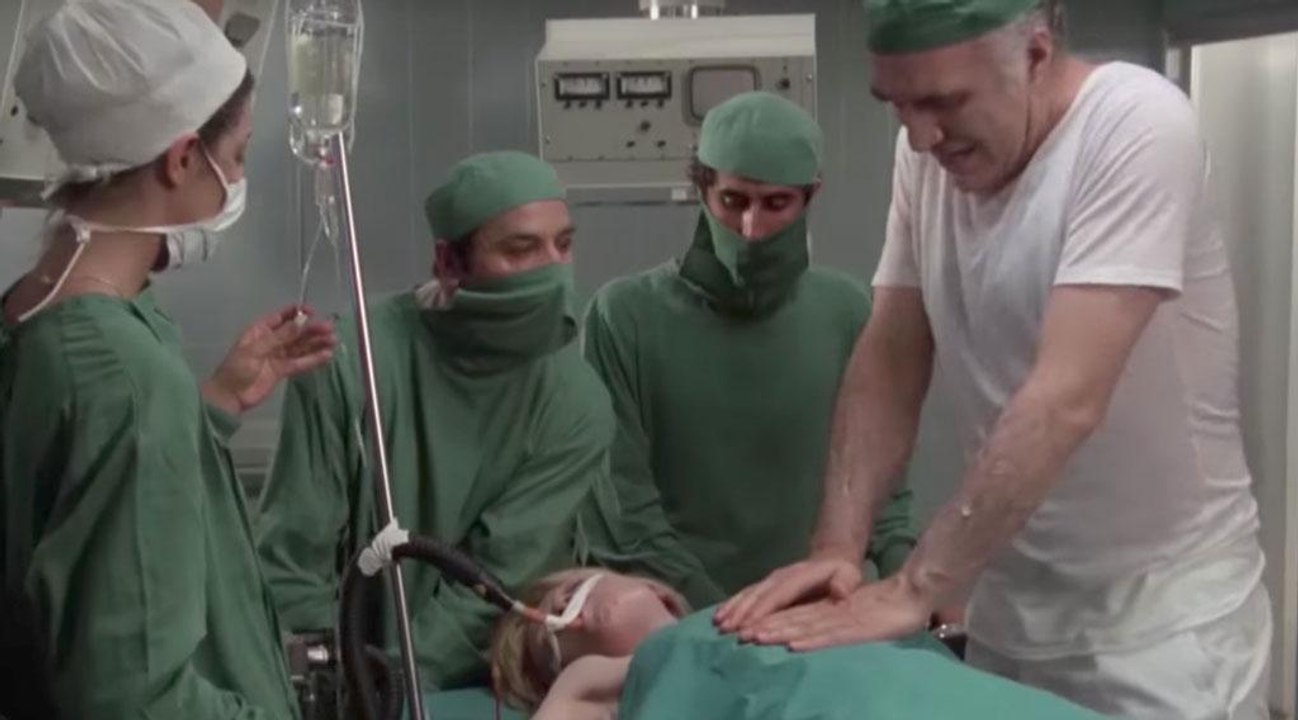 Sept morts sur ordonnance : Gérard Depardieu et Jane Birkin face à Michel Piccoli dans la bande-annonce (VIDEO)